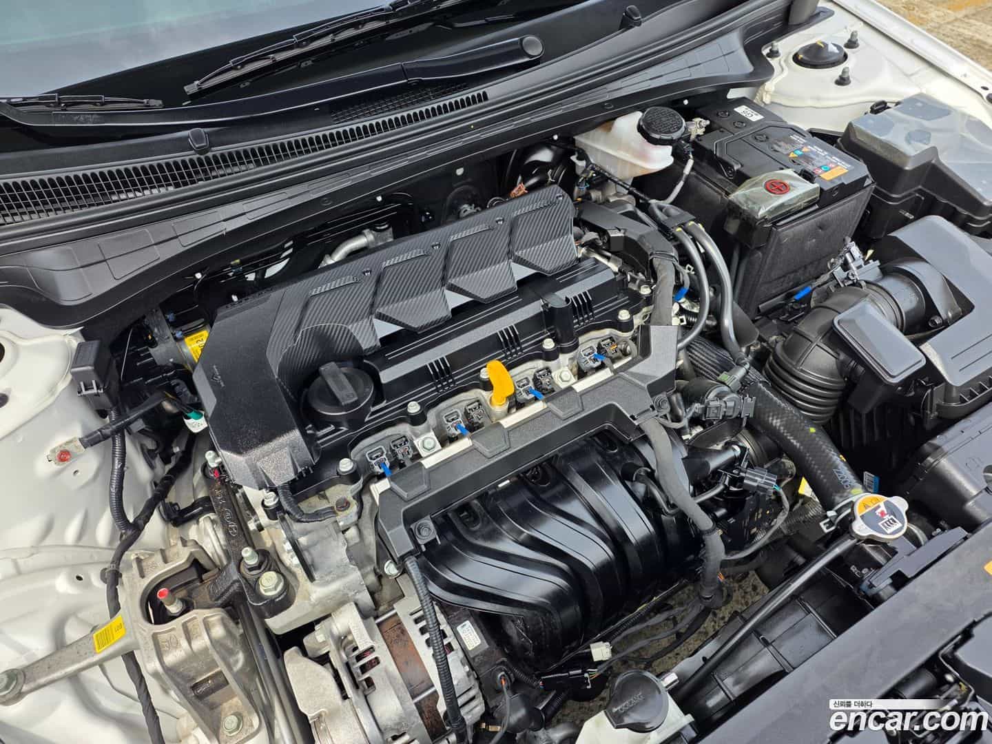AVANTE Hyundai 2022.3-OPTION-024