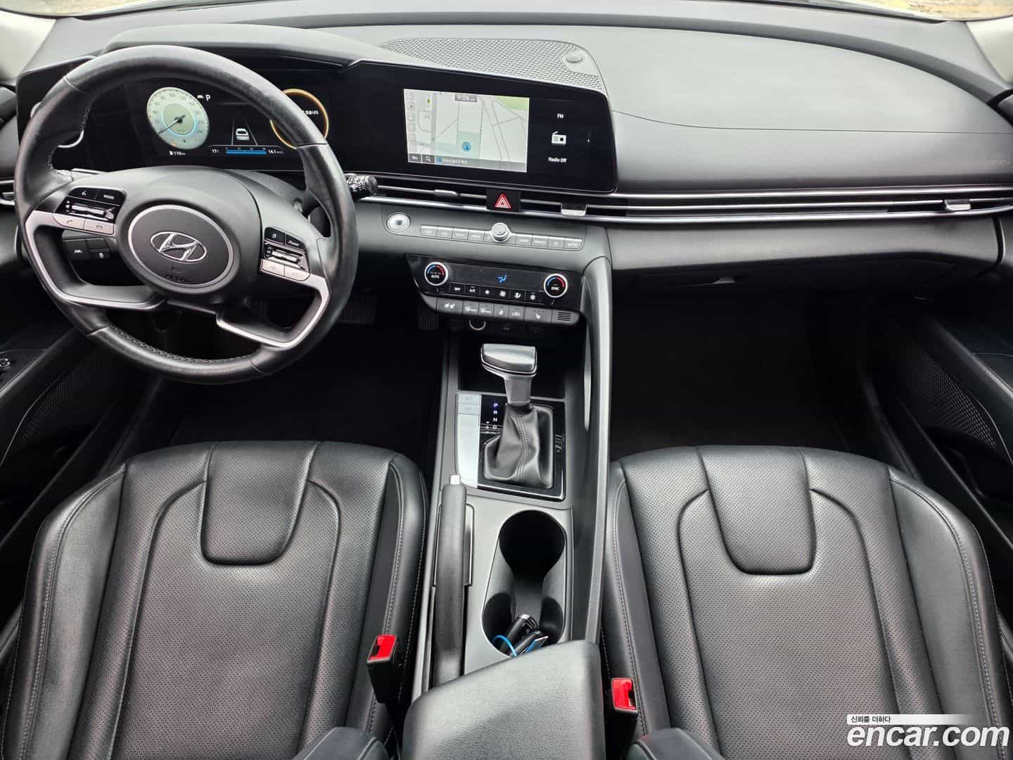 AVANTE Hyundai 2021.6-OPTION-016