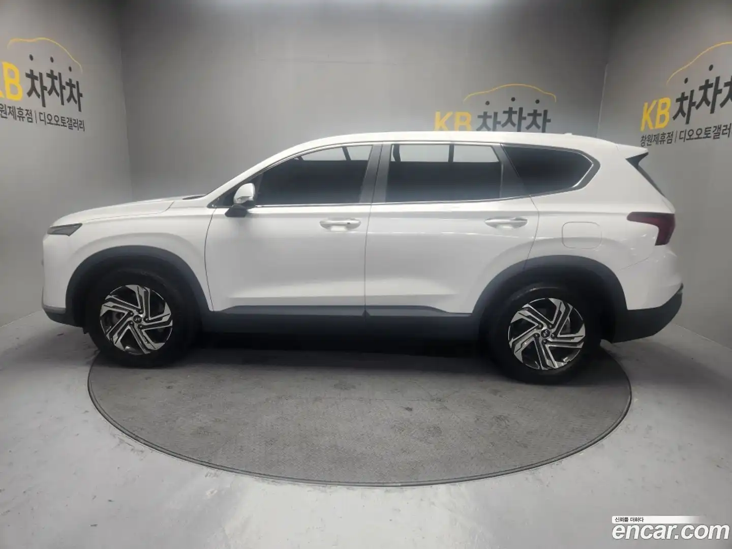 Santafe Hyundai 2022.9-OUTER-003