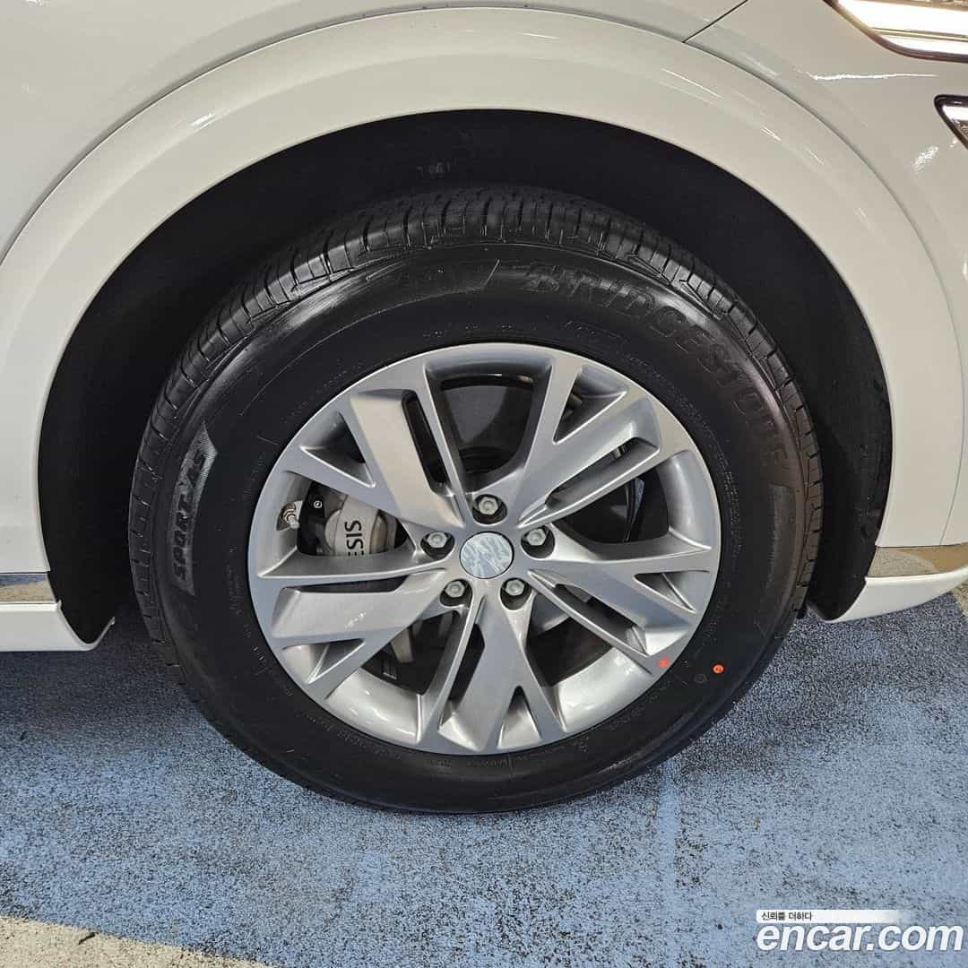 GV70 Genesis 2026.0-OUTER-005