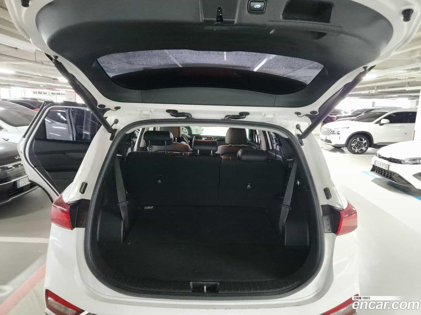 Santafe Hyundai 2018.3-OPTION-023