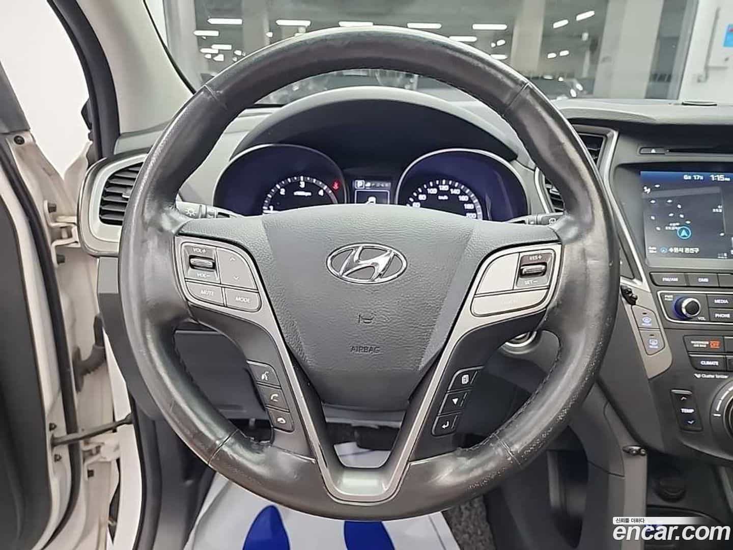 Santafe Hyundai 2016.3-INNER-009