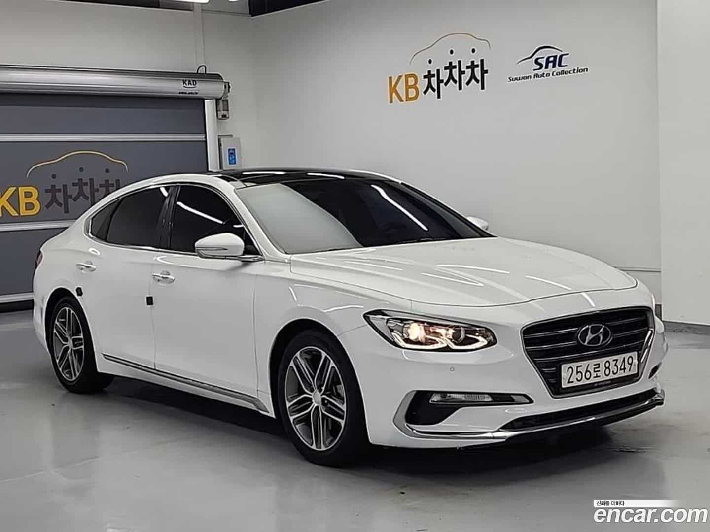 Grandeur Hyundai 2017.2-OUTER-004