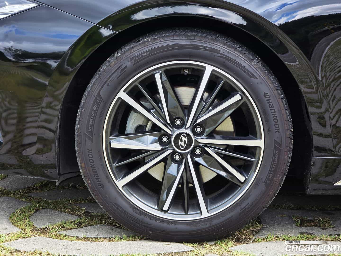 Grandeur Hyundai 2021.11-OUTER-006