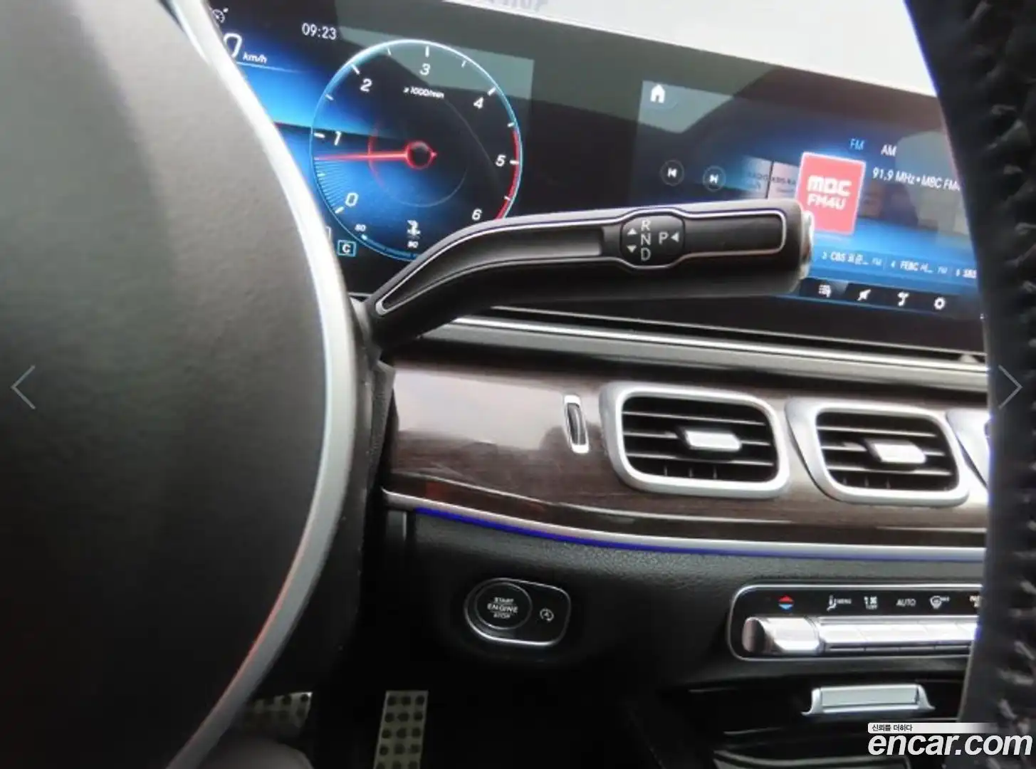 GLE-Class Mercedes-Benz 2022.6-OPTION-019