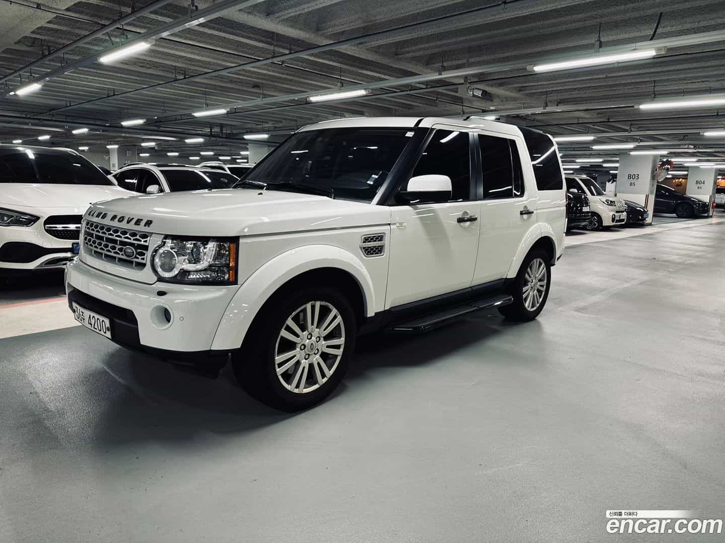 Discovery Land Rover 2012.11-OUTER-001