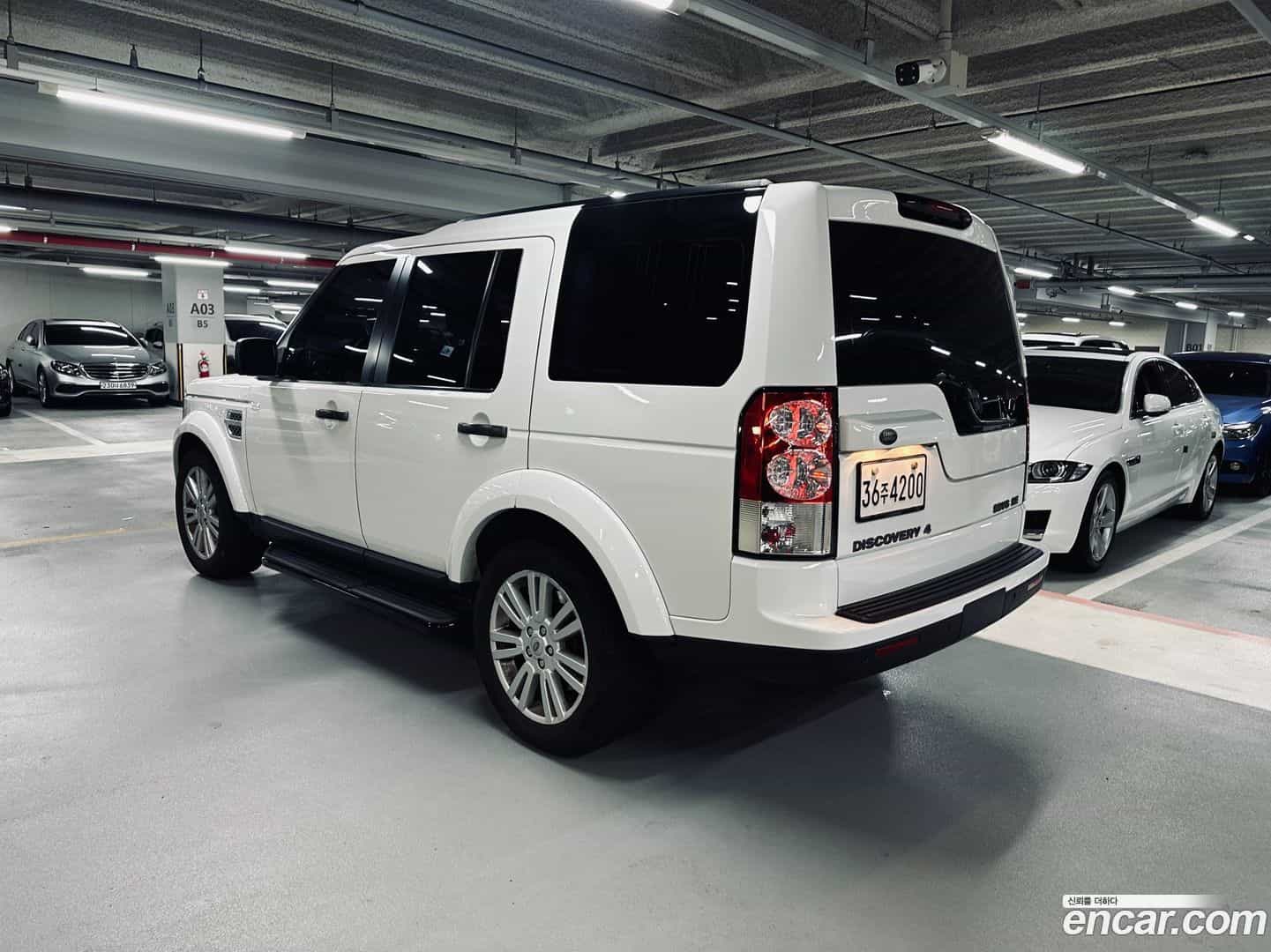 Discovery Land Rover 2012.11-OUTER-002