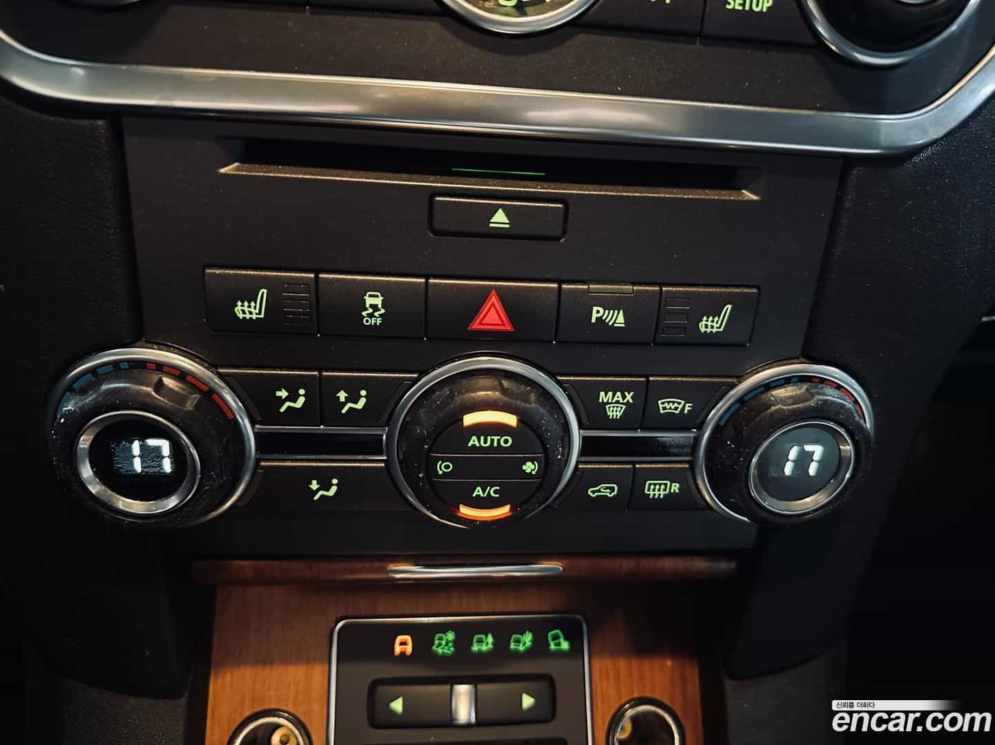 Discovery Land Rover 2012.11-OPTION-022