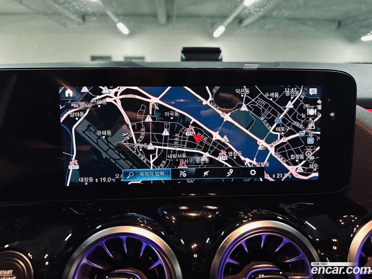 GLA-Class Mercedes-Benz 2021.6-OPTION-017