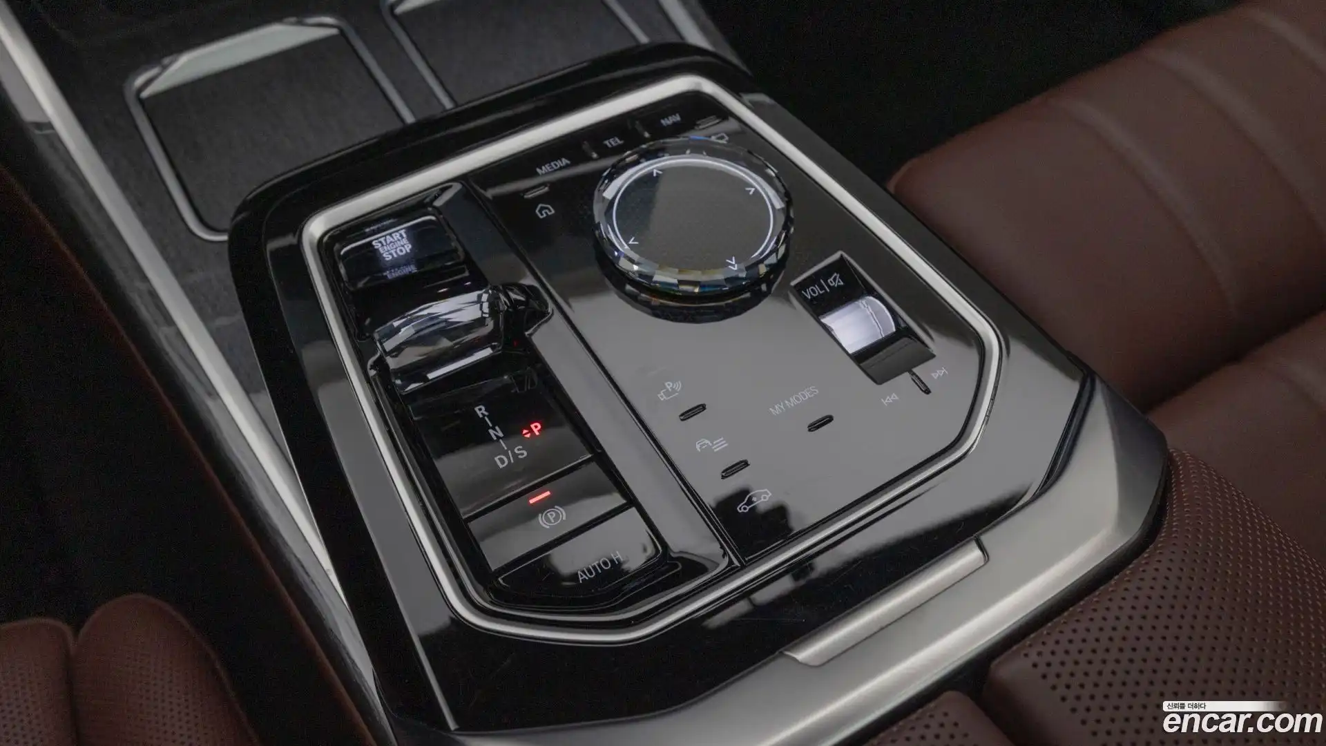 7-Series BMW 2024.2-INNER-009