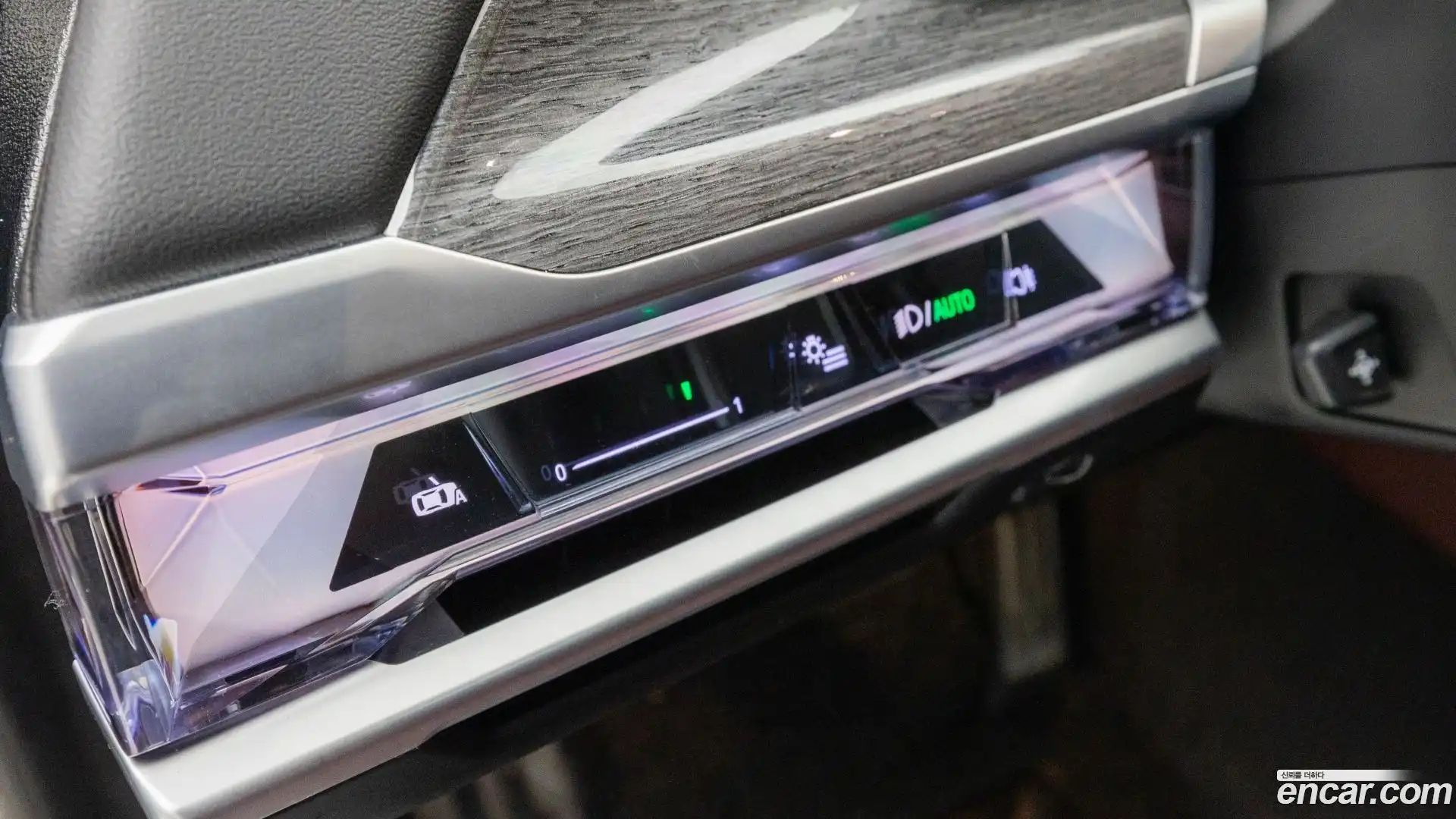 7-Series BMW 2024.2-OPTION-018