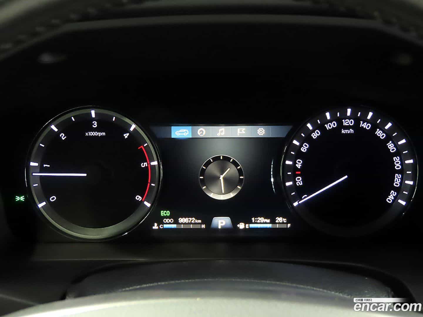 Rexton KG Mobility 2020.4-INNER-008
