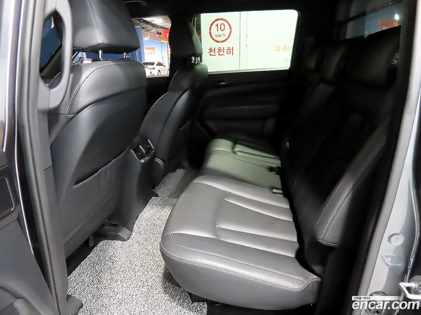 Rexton KG Mobility 2020.4-OPTION-015