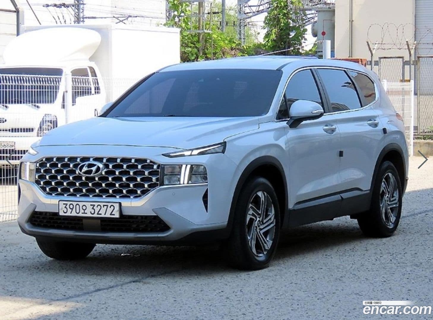 Main__Slider__Photo:Santafe Hyundai 2020.9-0