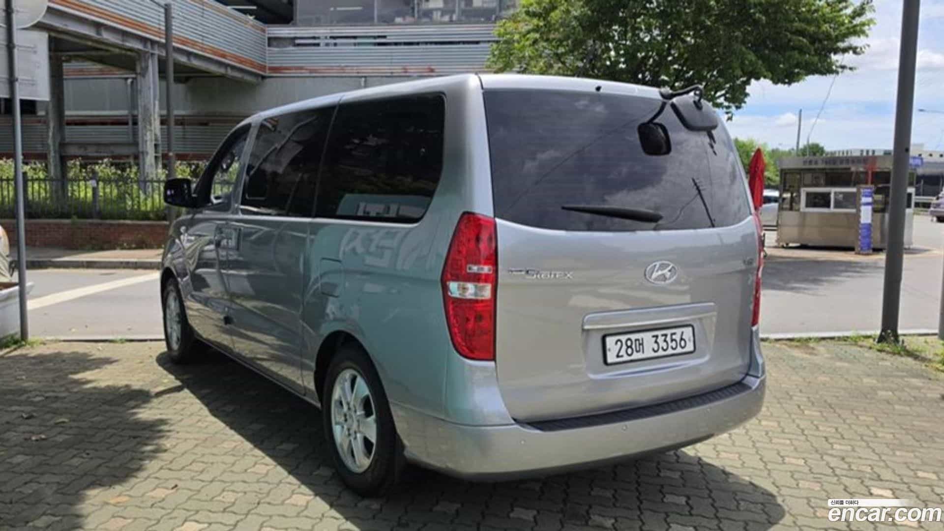 Starex Hyundai 2018.2-OPTION-024