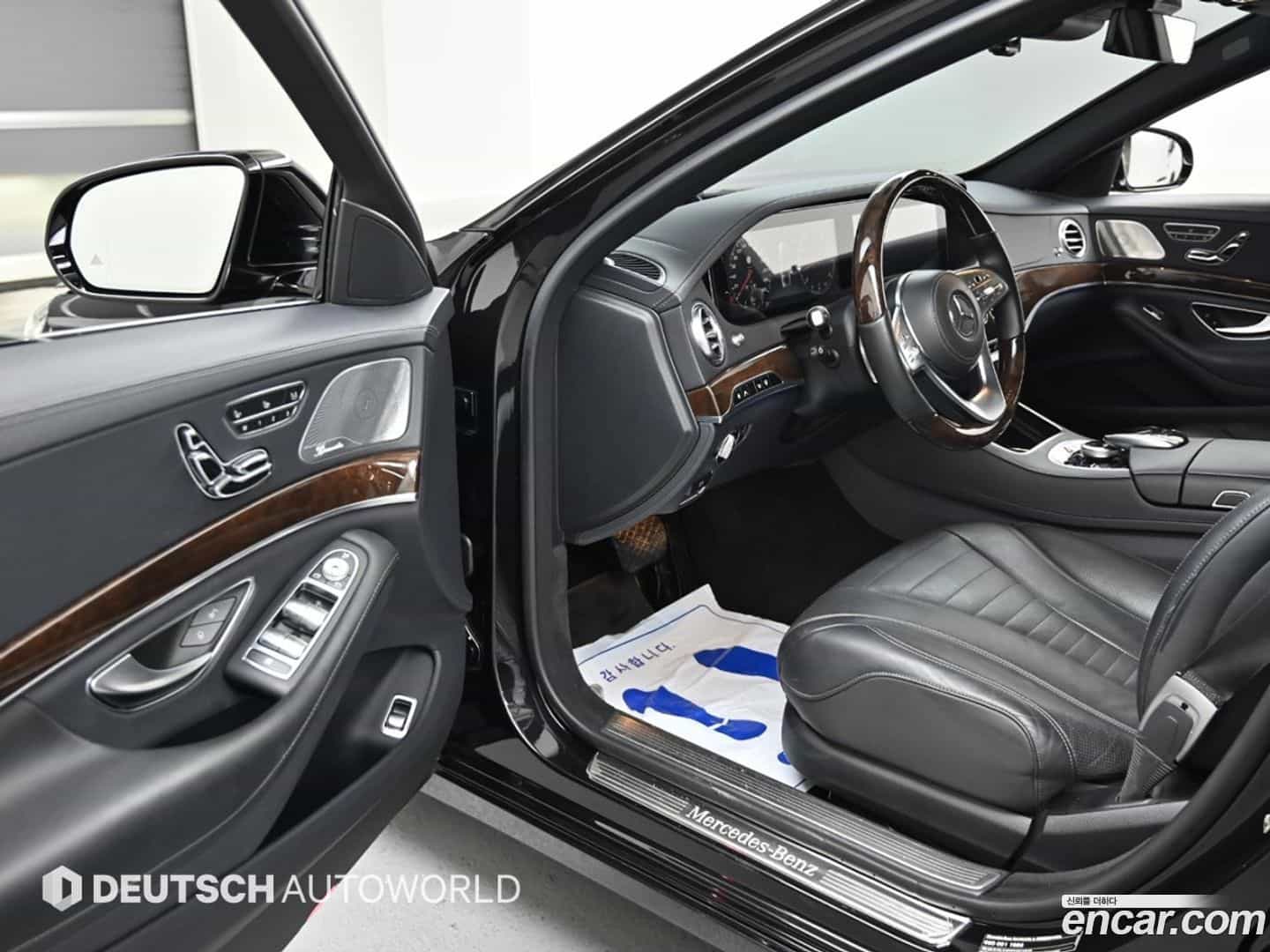 S-Class Mercedes-Benz 2018.0-OPTION-015