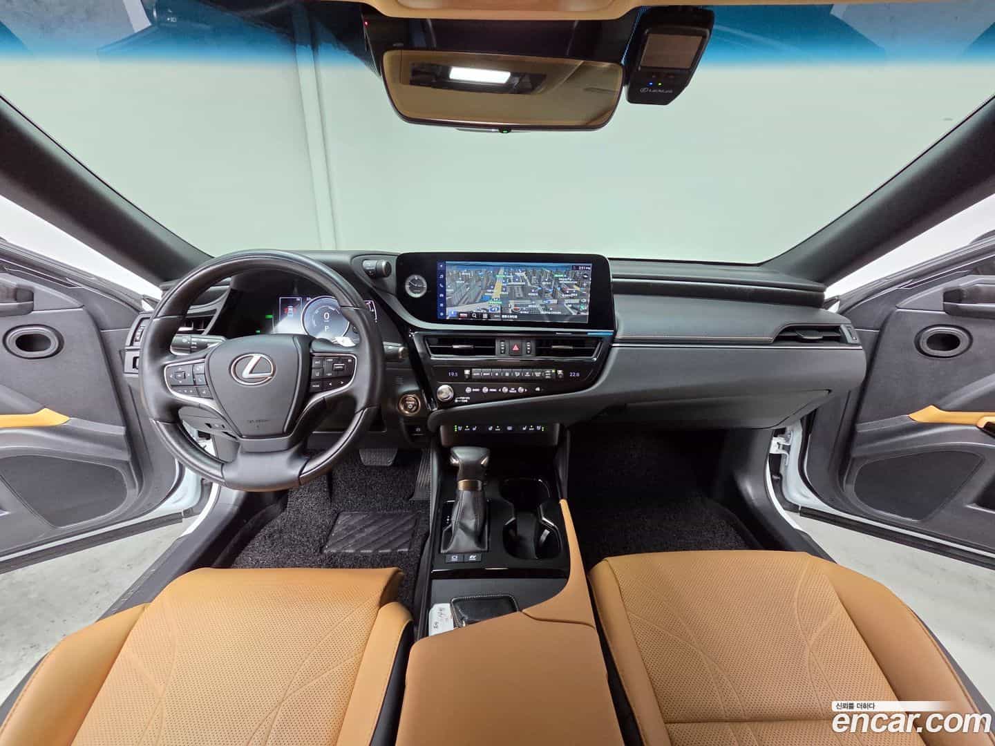 ES Lexus 2023.2-INNER-007
