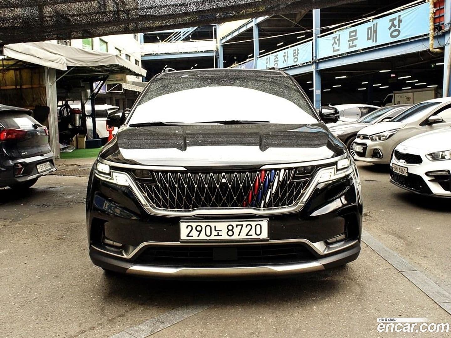 Main__Slider__Photo:Canival Kia 2022.2-0