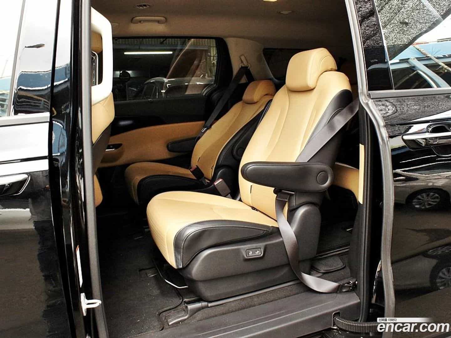 Canival Kia 2022.2-OUTER-006