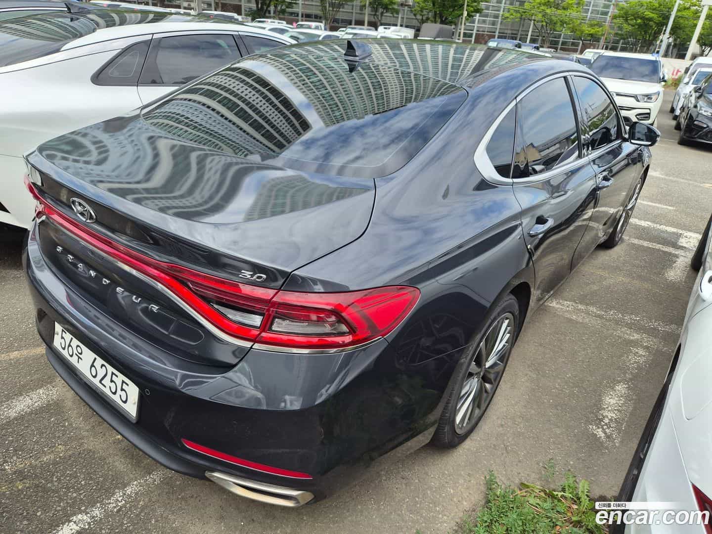 Grandeur Hyundai 2018.4-OUTER-002
