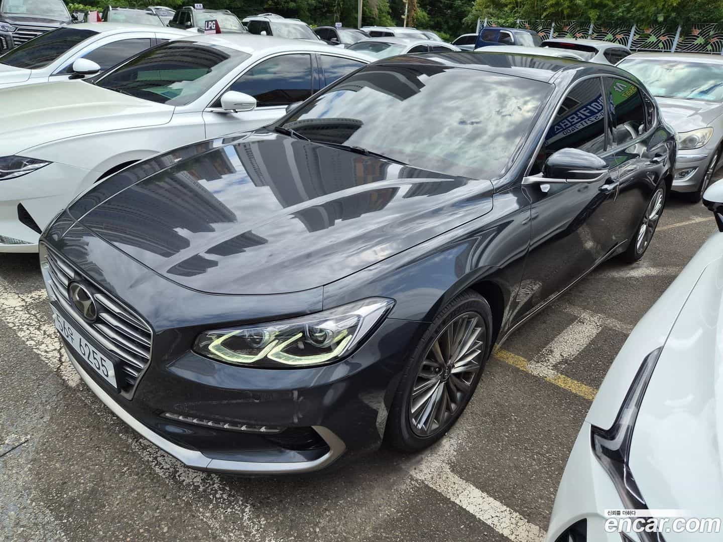 Grandeur Hyundai 2018.4-OUTER-003