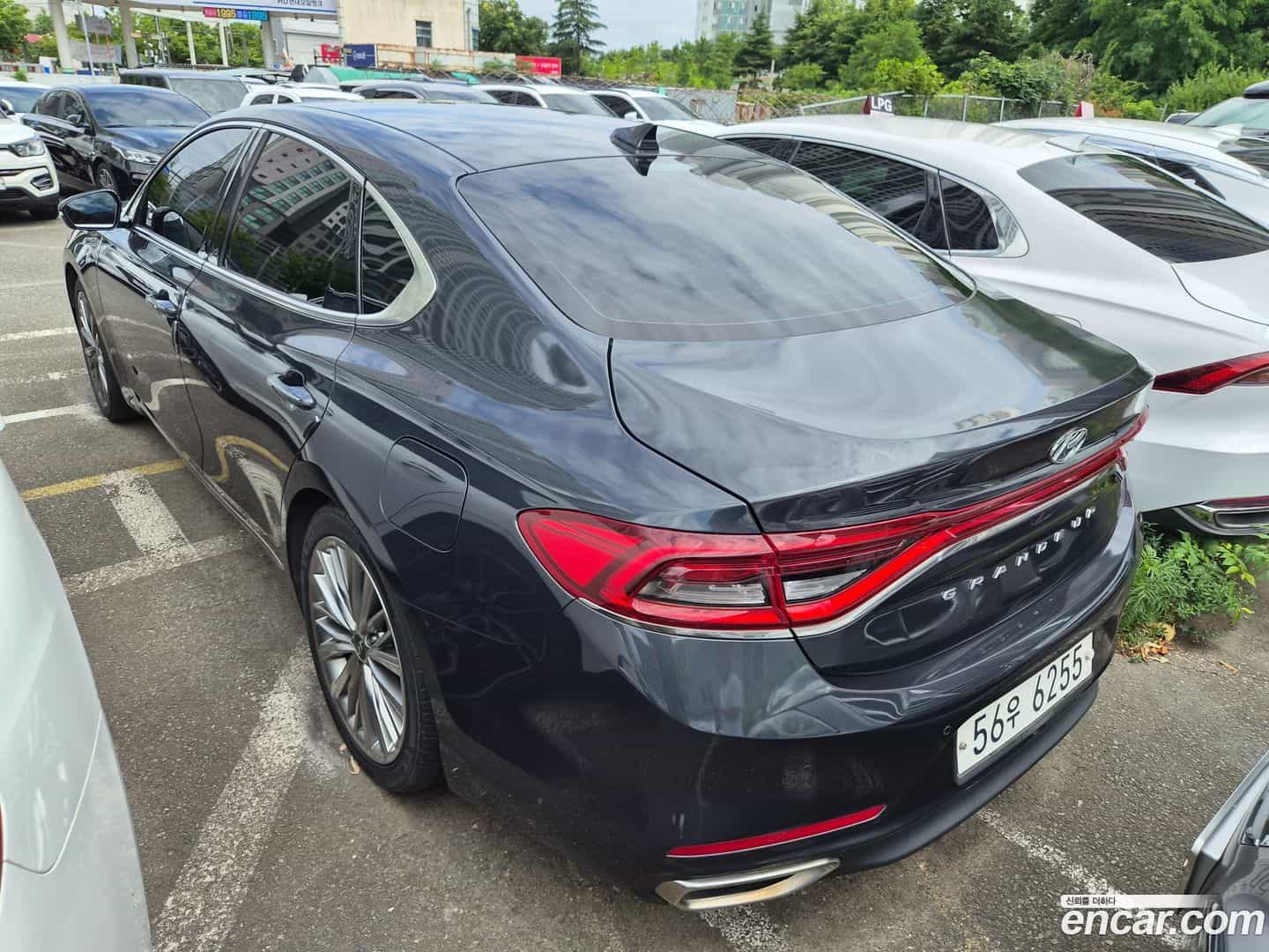 Grandeur Hyundai 2018.4-OUTER-004