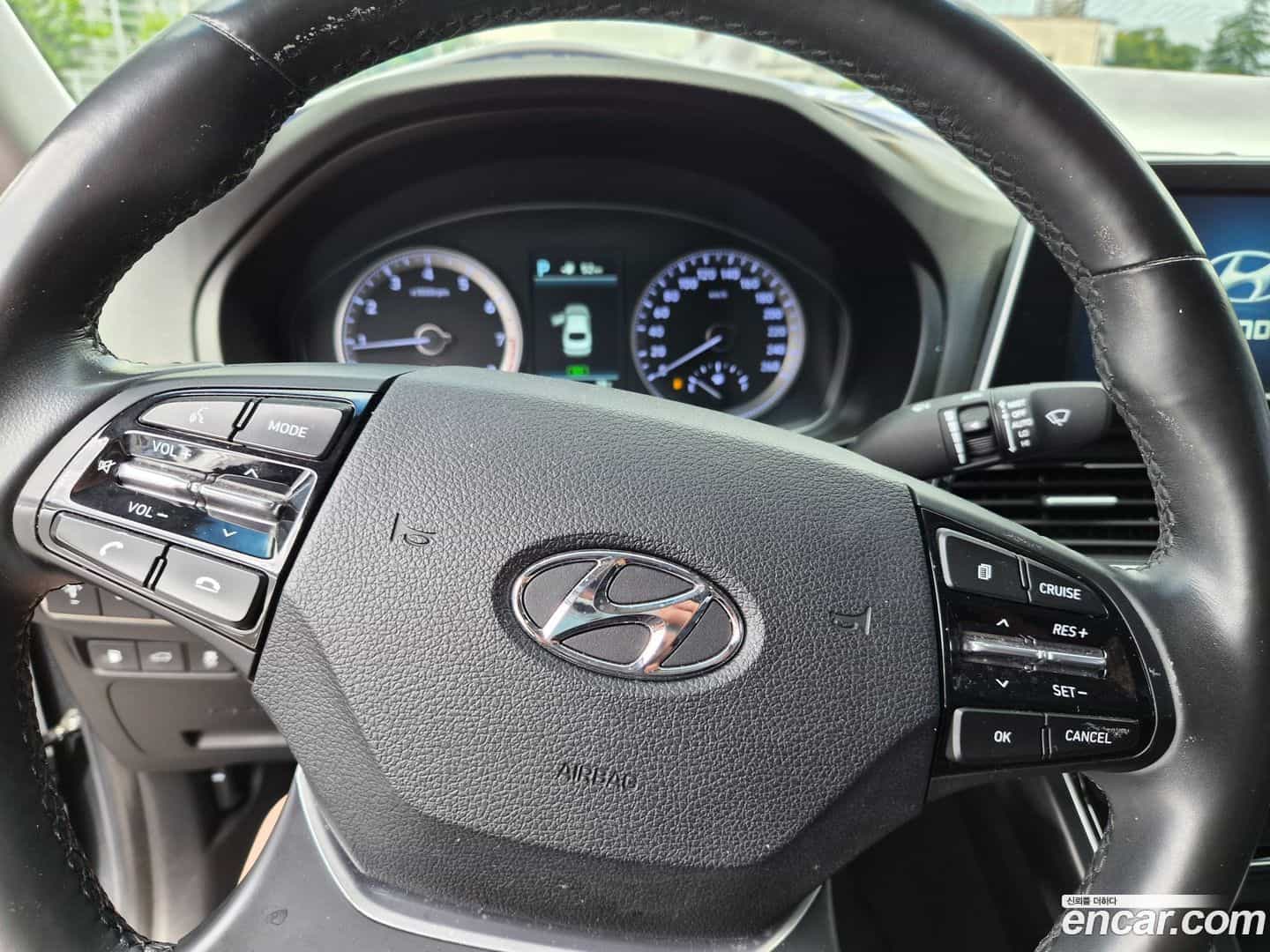 Grandeur Hyundai 2018.4-INNER-009