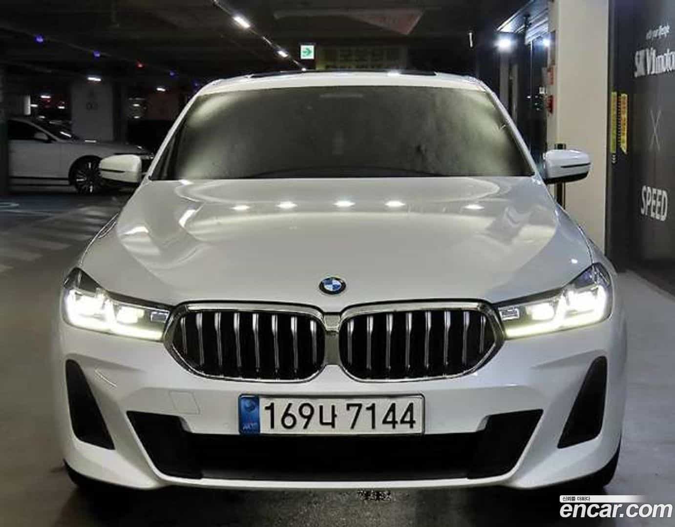Gran Turismo BMW 2022.0-OUTER-001