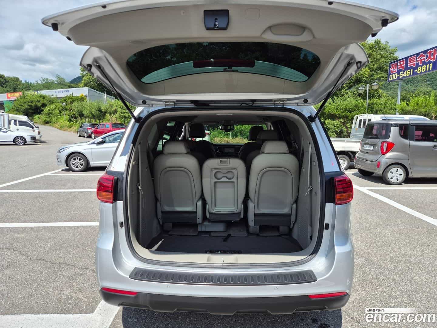 Canival Kia 2019.8-OPTION-020