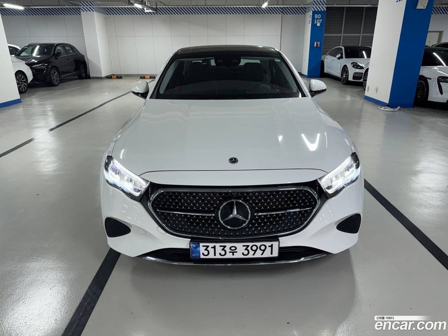 Main__Slider__Photo:E-Class Mercedes-Benz 2025.7-0