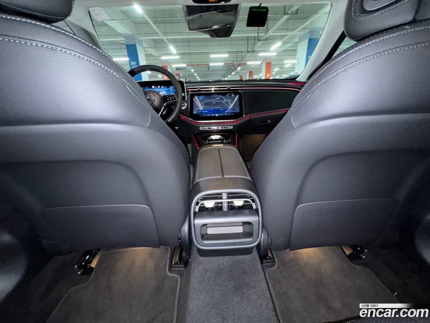 E-Class Mercedes-Benz 2025.7-OPTION-020