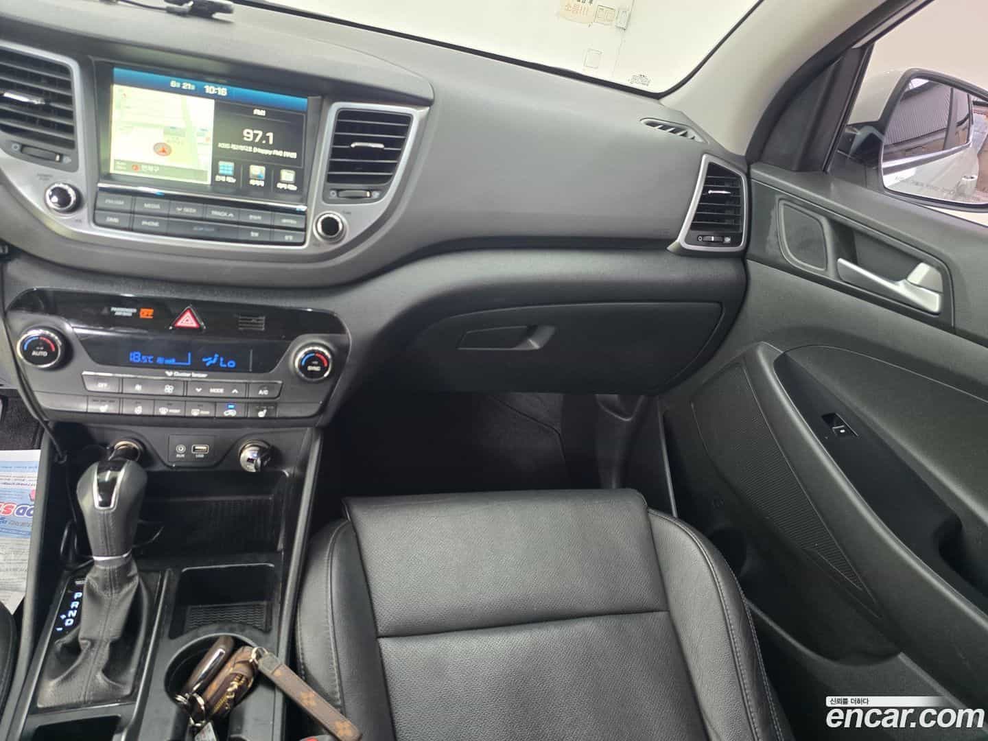 Tucson Hyundai 2016.5-OPTION-015