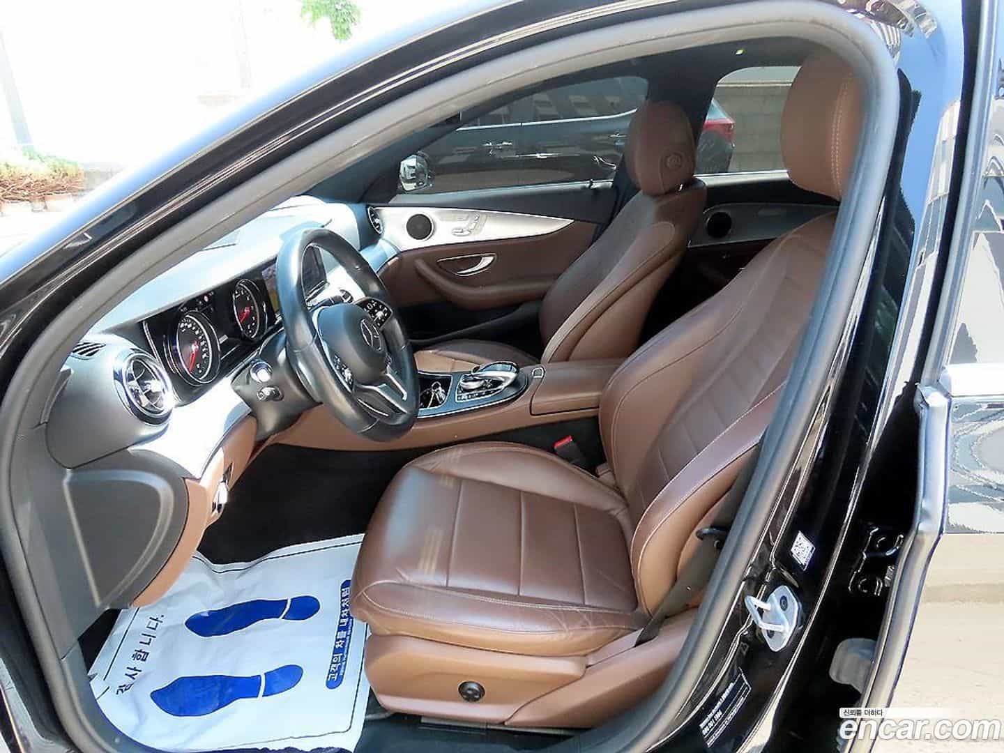 E-Class Mercedes-Benz 2019.11-OUTER-005