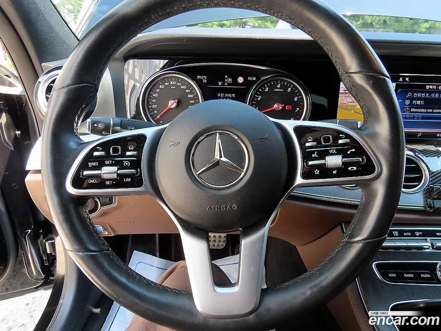 E-Class Mercedes-Benz 2019.11-INNER-008