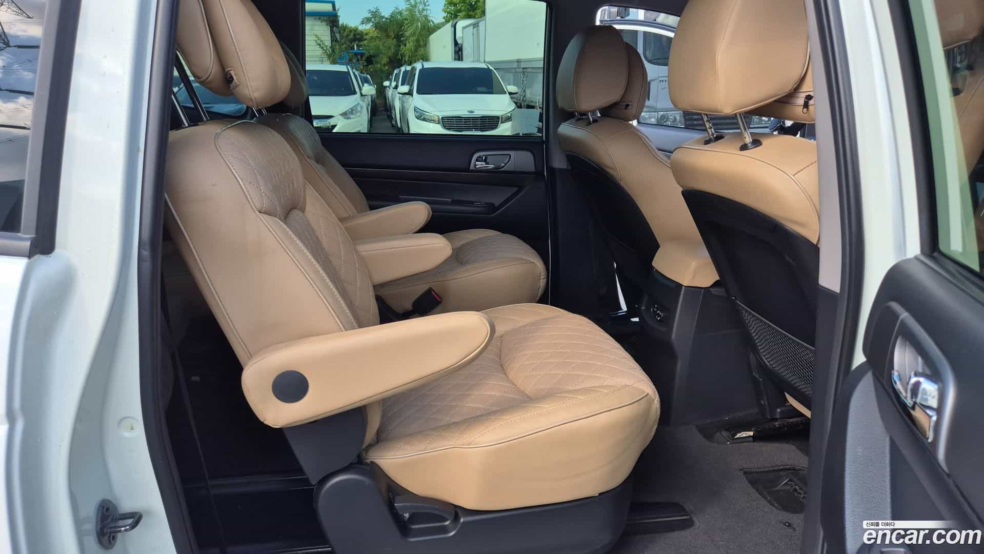 KORANDO KG Mobility 2016.11-INNER-010