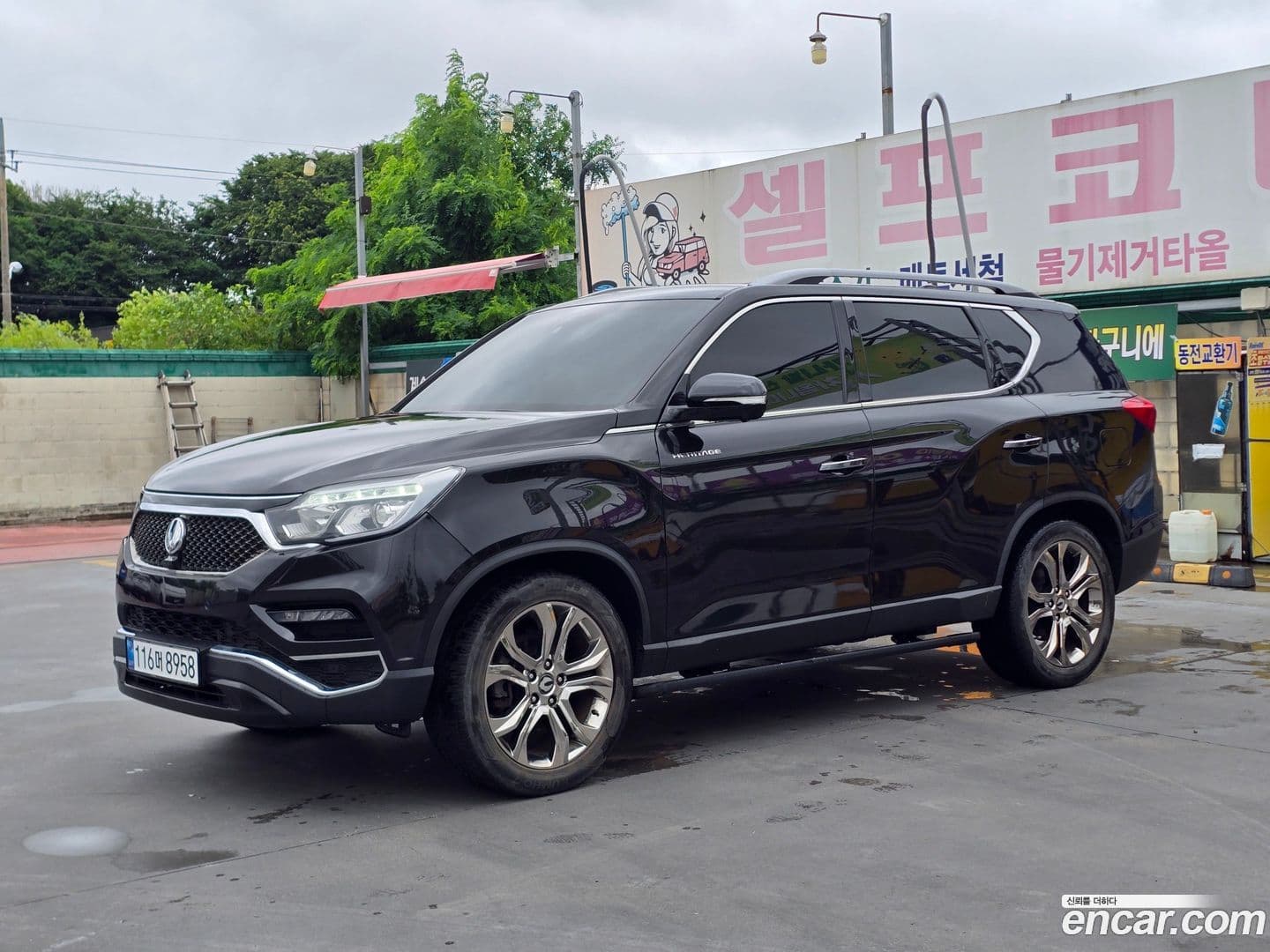 Main__Slider__Photo:Rexton KG Mobility 2019.7-0