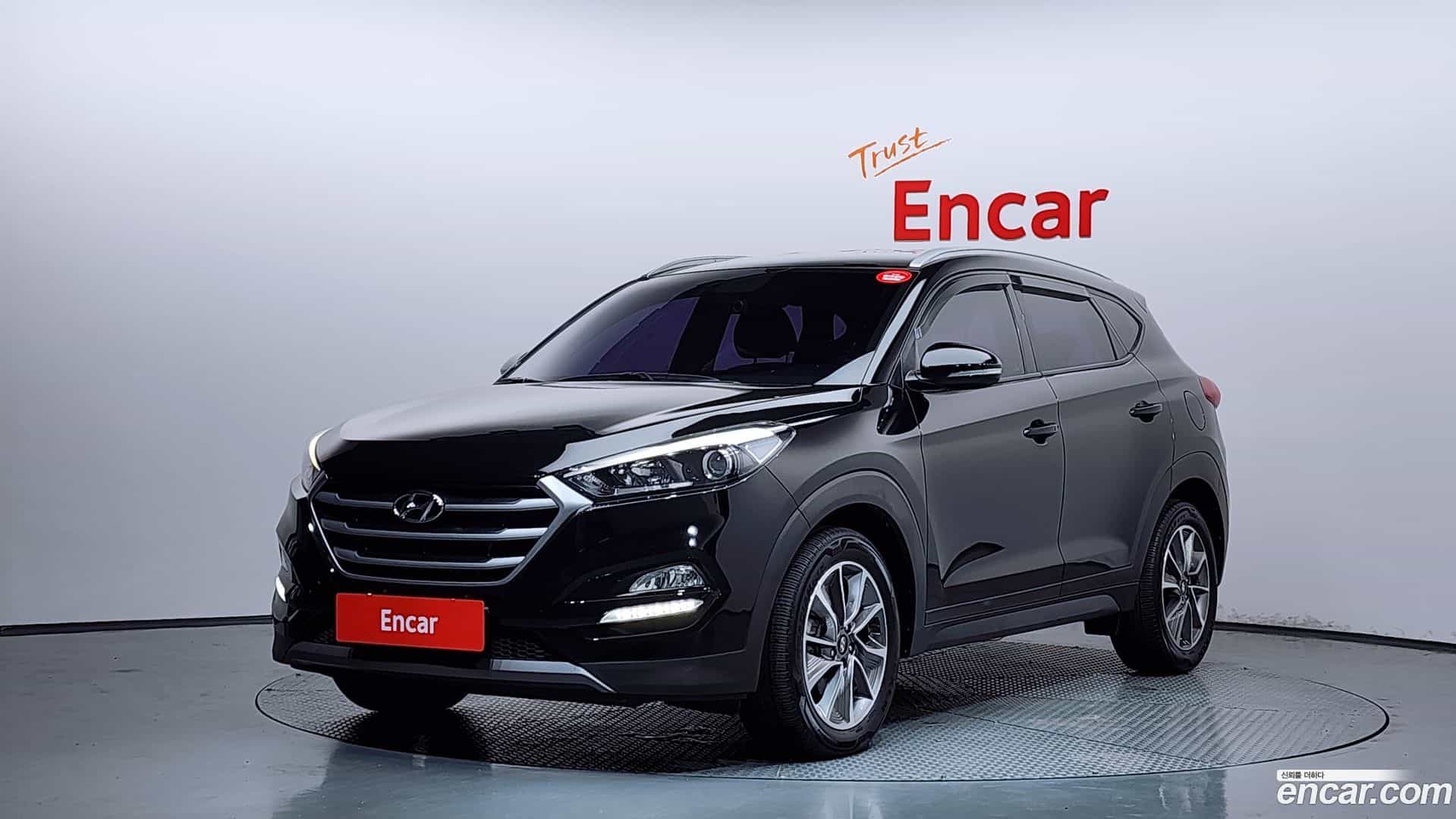 Tucson Hyundai 2018.2-OUTER-001