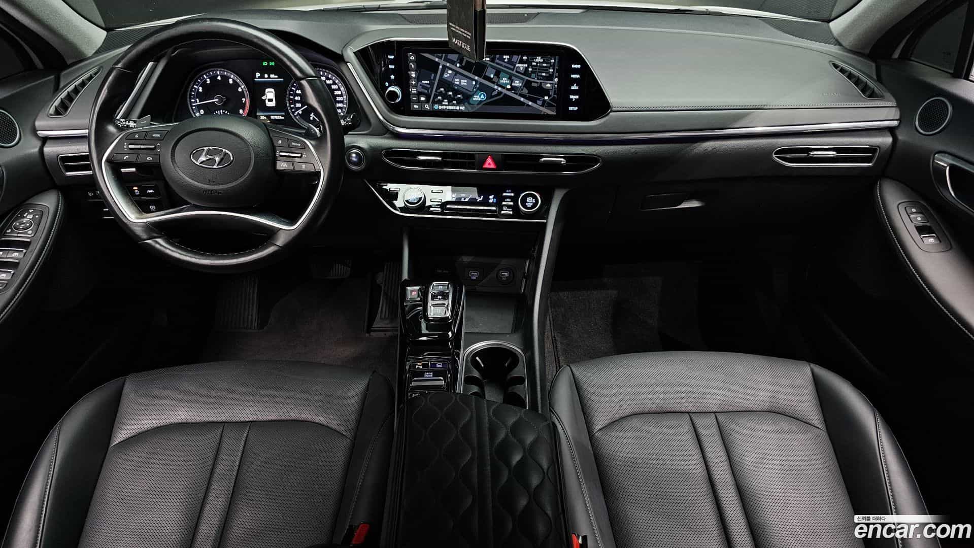 Sonata Hyundai 2023.1-INNER-007