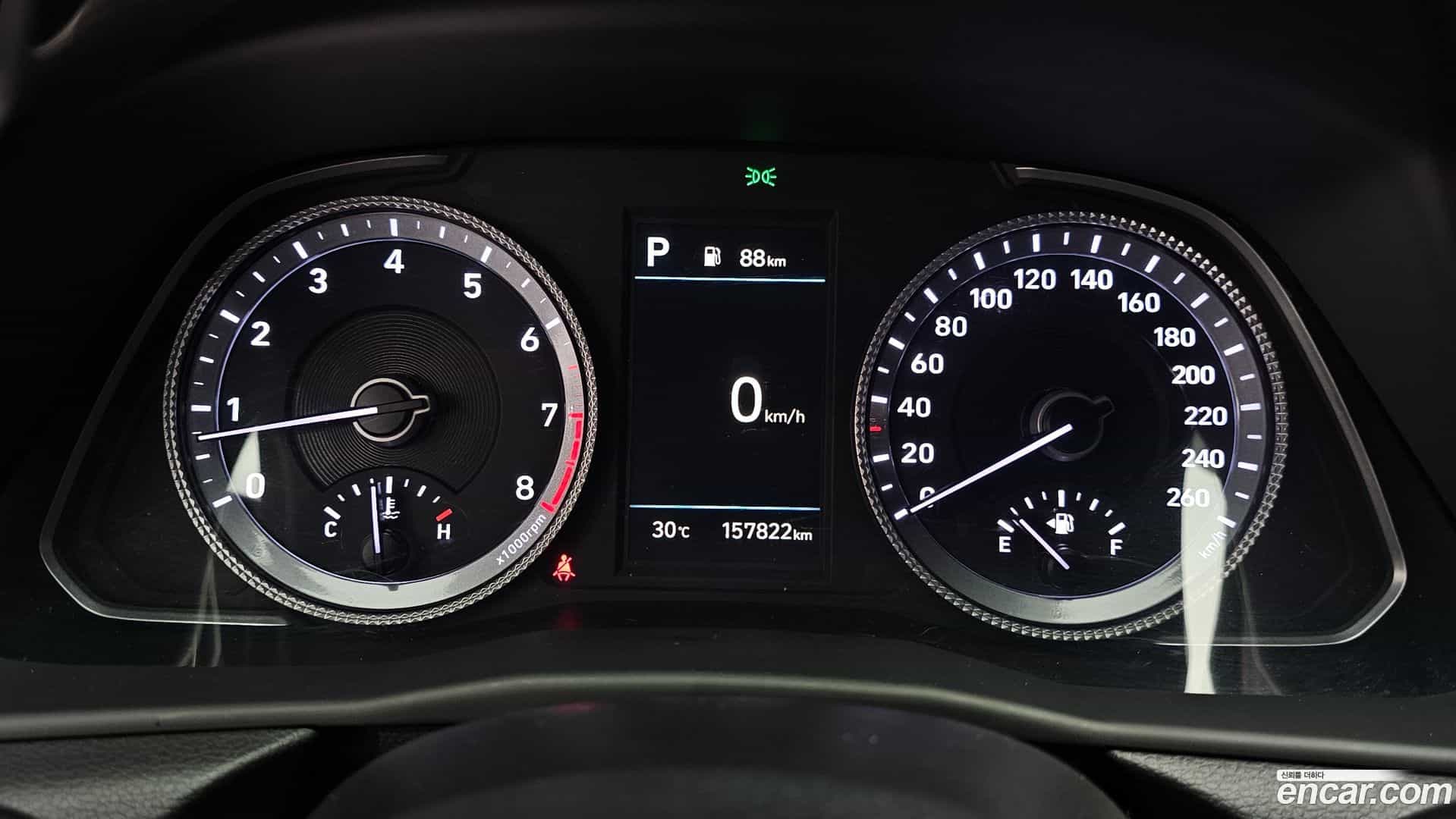 Sonata Hyundai 2023.1-INNER-008