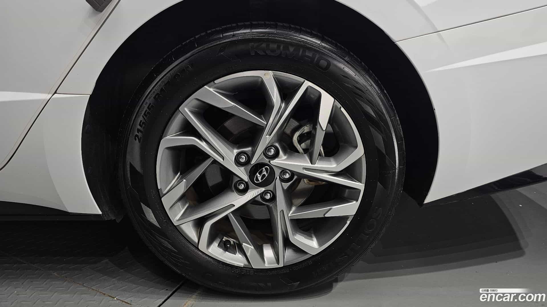Sonata Hyundai 2023.1-OUTER-031