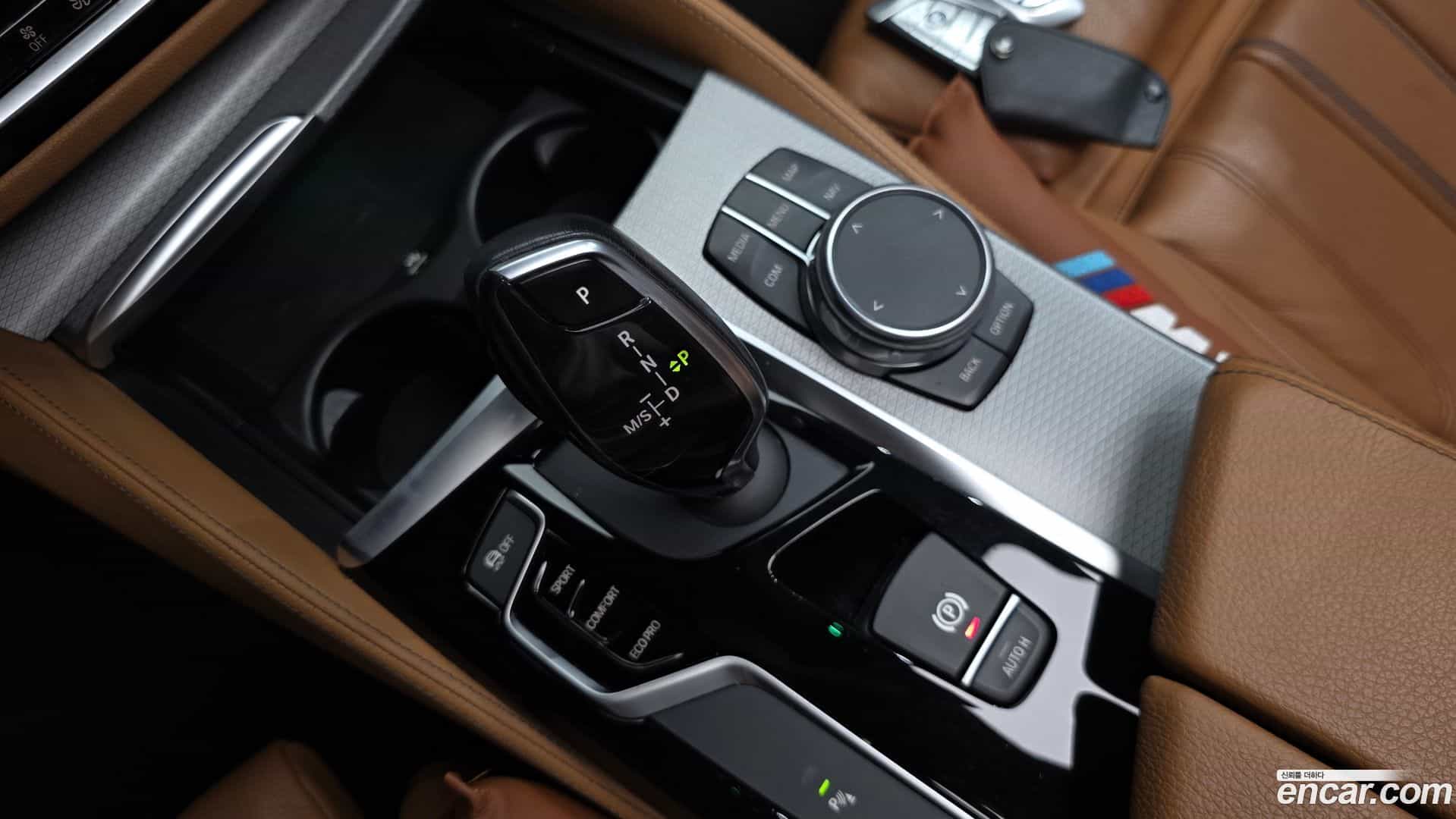 5-Series BMW 2018.5-INNER-009