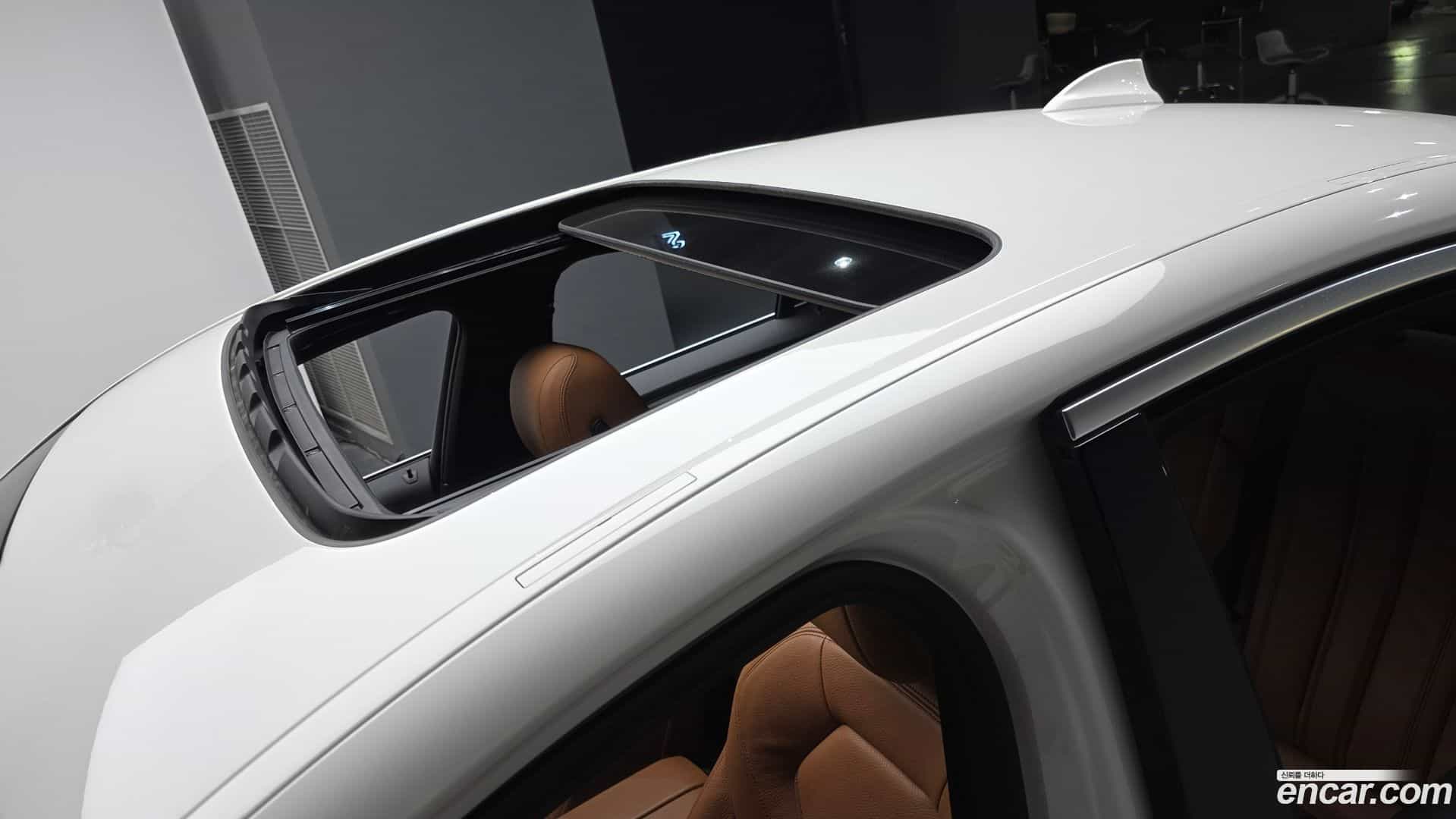 5-Series BMW 2018.5-OPTION-020
