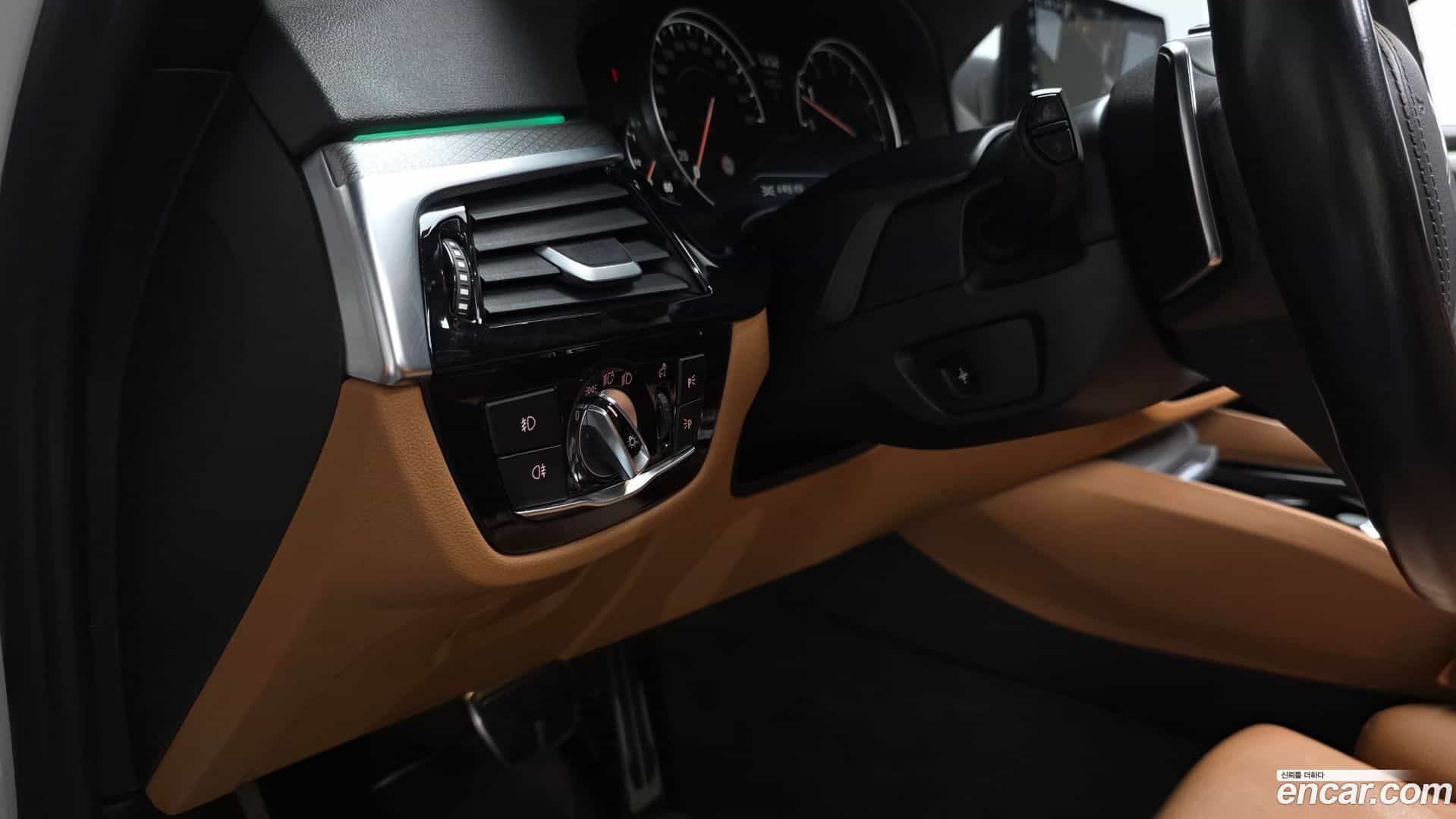 5-Series BMW 2018.5-OPTION-024