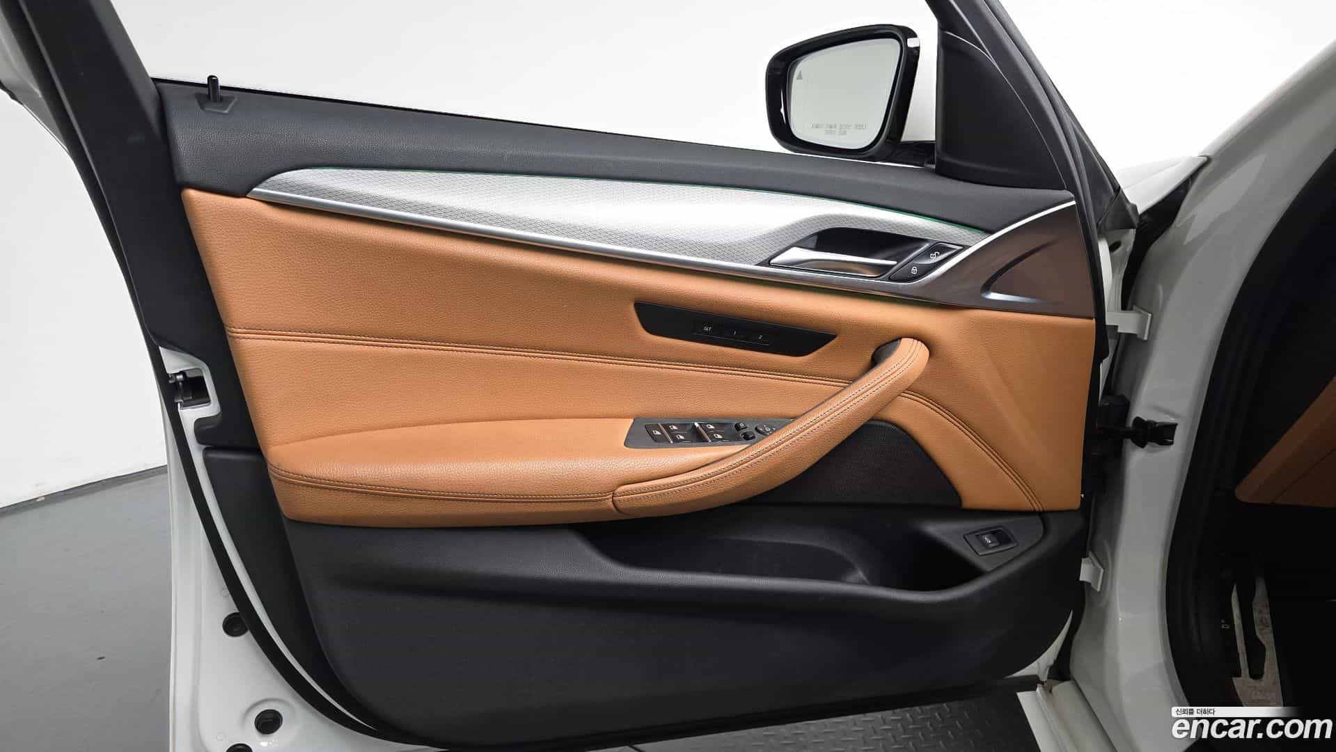 5-Series BMW 2018.5-INNER-034