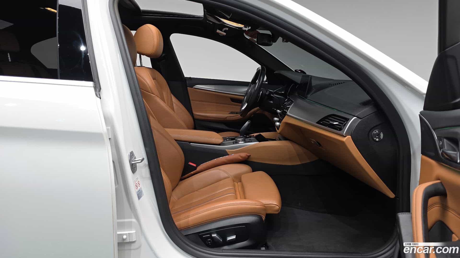 5-Series BMW 2018.5-INNER-036