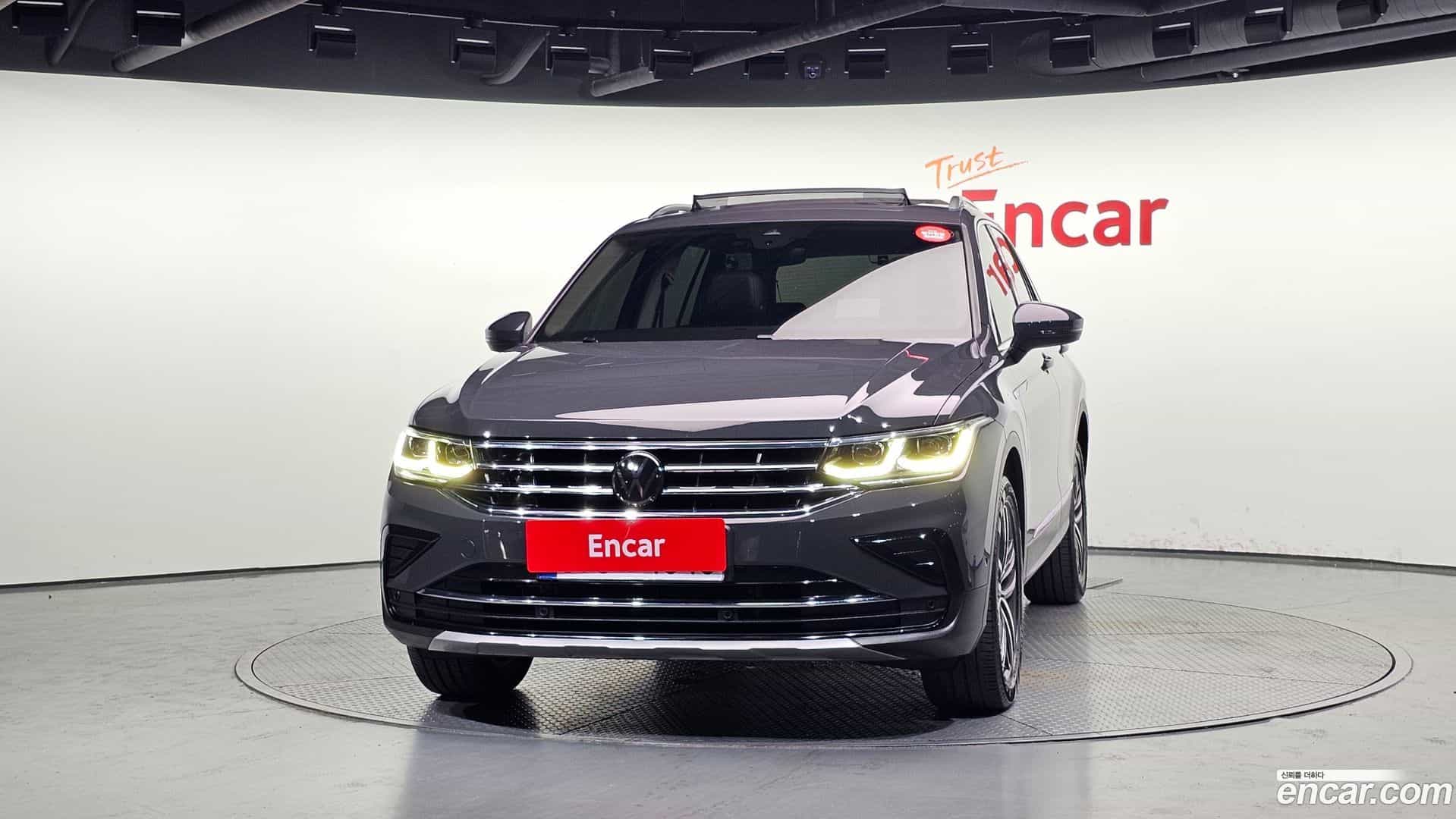 Tiguan Volkswagen 2022.11-OUTER-003