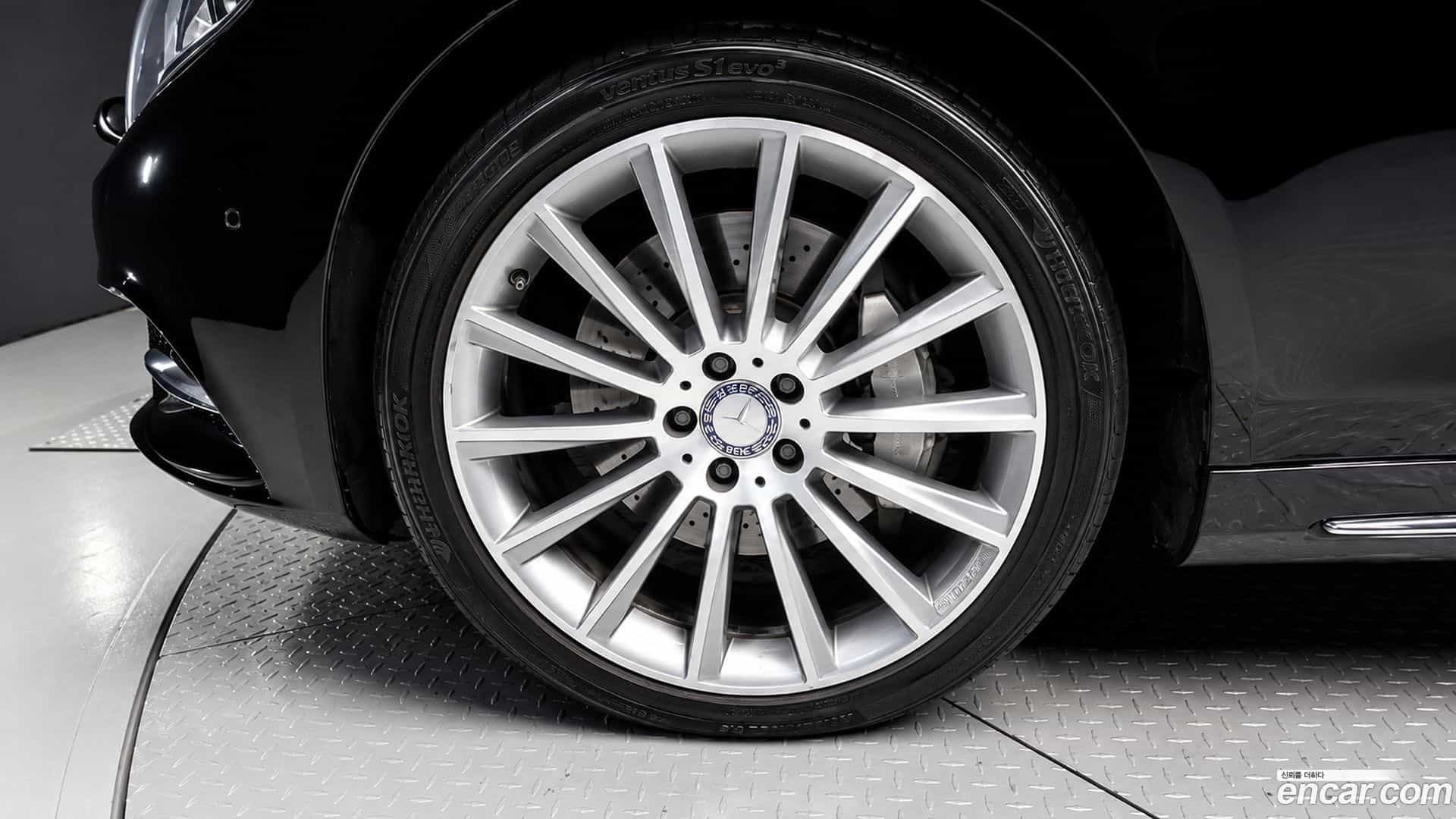 S-Class Mercedes-Benz 2017.6-OUTER-005