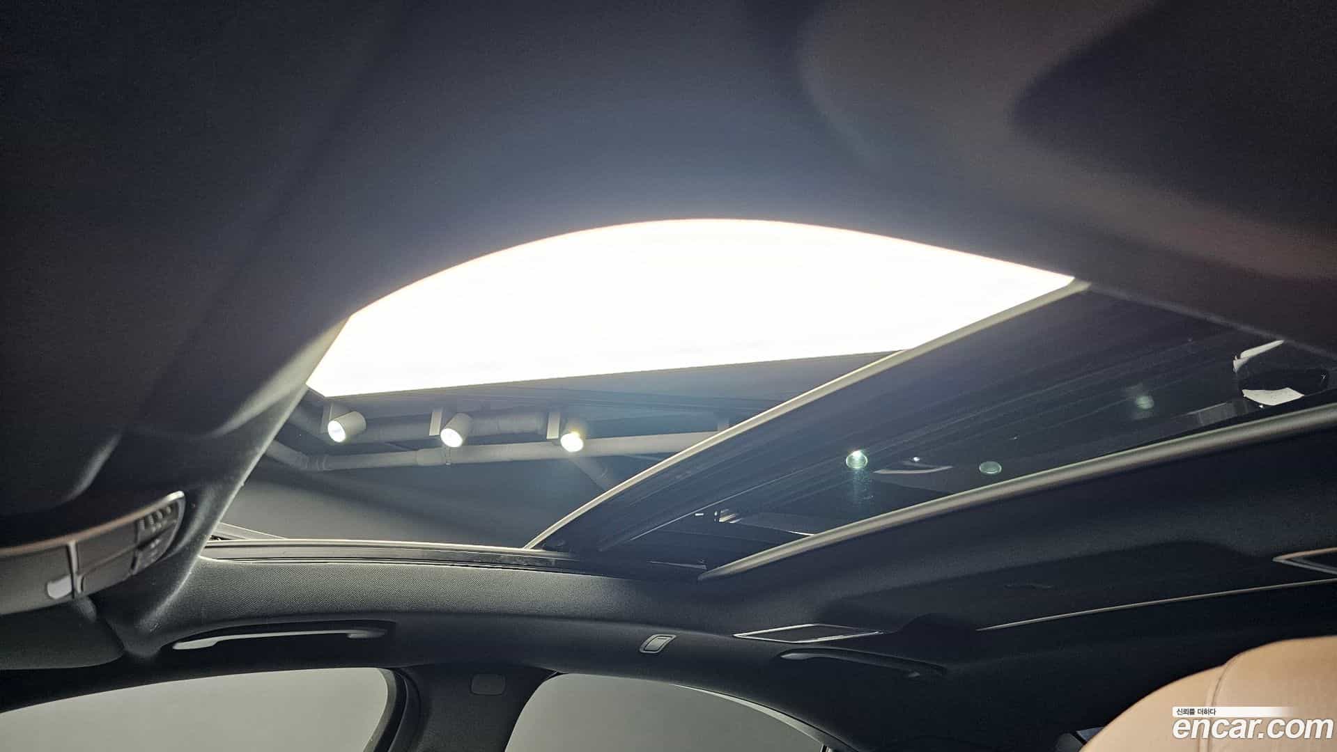 S-Class Mercedes-Benz 2017.6-OPTION-020
