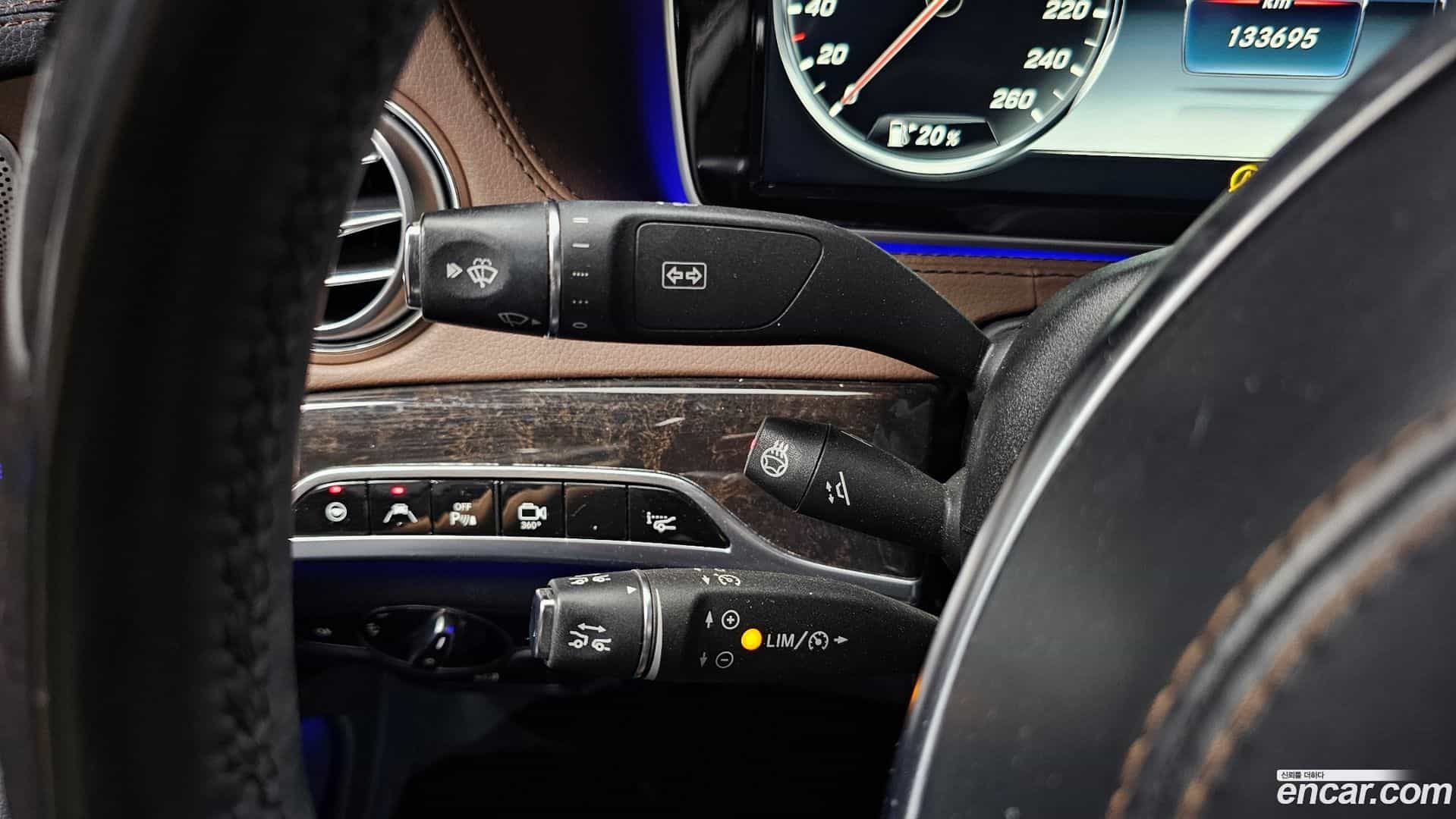 S-Class Mercedes-Benz 2017.6-OPTION-022