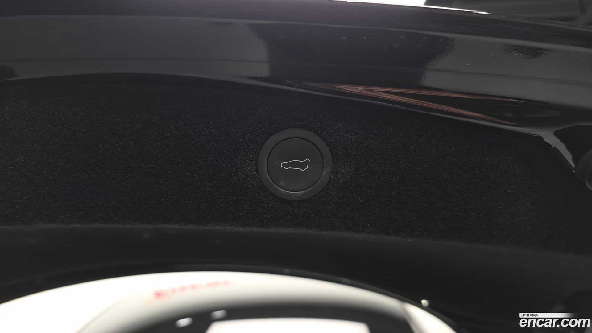 Model 3 Tesla 2024.4-OPTION-024